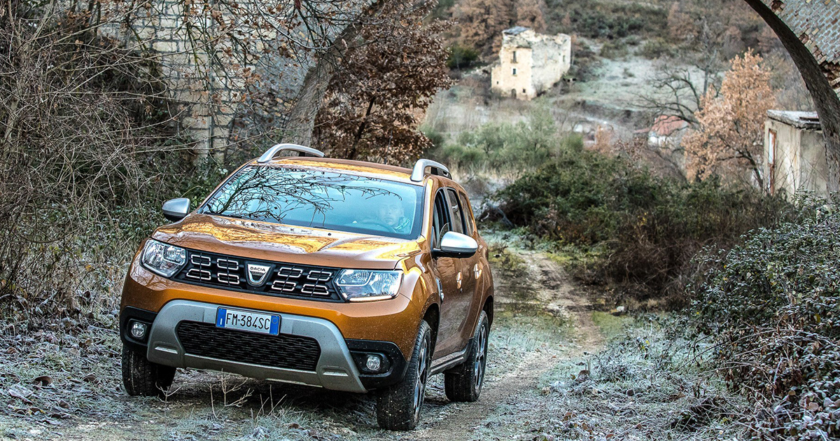 Dacia Duster 4X4 diesel, prova video, offroad, interni, esterni